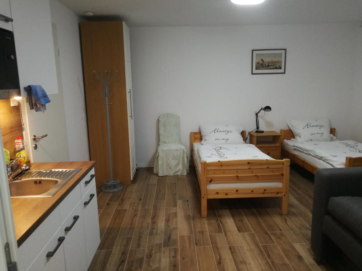 21A Comfortable Studio Taufkirchen  Eksteriør billede