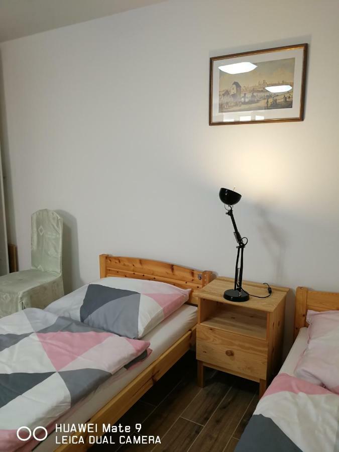 21A Comfortable Studio Taufkirchen  Eksteriør billede
